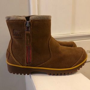 Meadow Zip Waterproof Boots